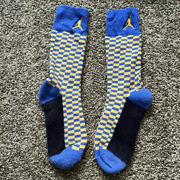 Jordan Other - Jordan blue and yellow socks